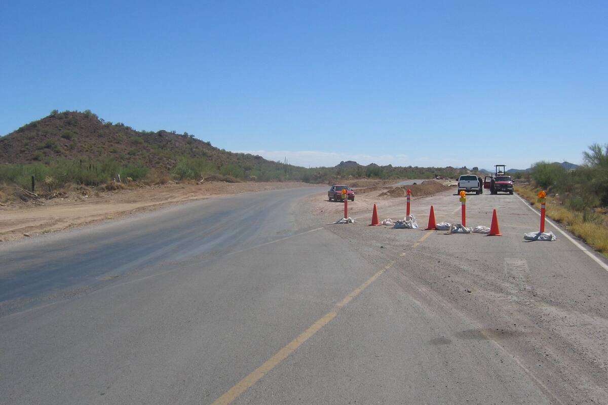Ataque armado deja dos heridos en carretera Sonoyta-Caborca