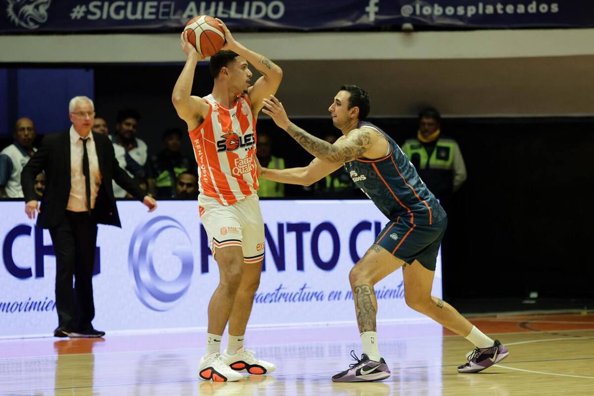 Soles sacó triunfo en Puebla