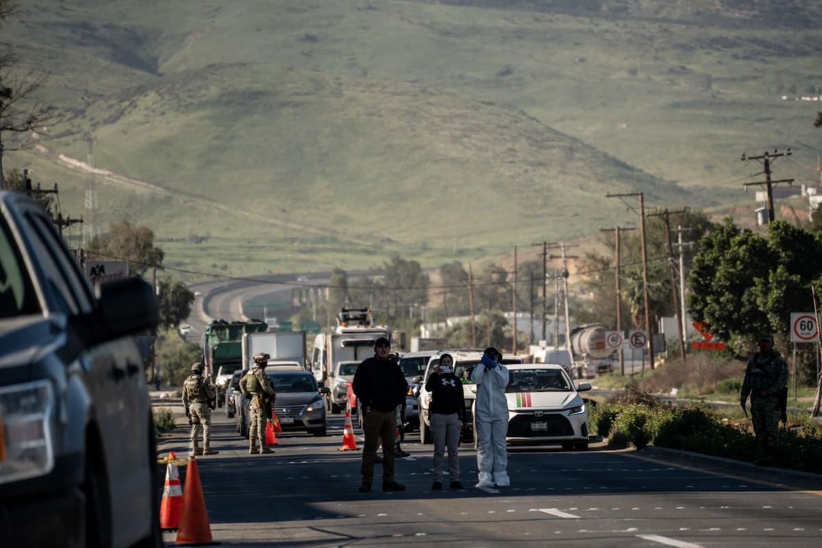 El hallazgo se realizó sobre la carretera Libre Tijuana–Tecate; no hay detenidos. Foto: Border Zoom