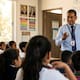 La SEP oficializó un aumento salarial del 10% para los maestros de educación básica y Claudia Sheinbaum confirmó que el pago será retroactivo desde enero mientras los docentes esperan los nuevos tabuladores que elevarían los sueldos en preescolar, primaria y secundaria