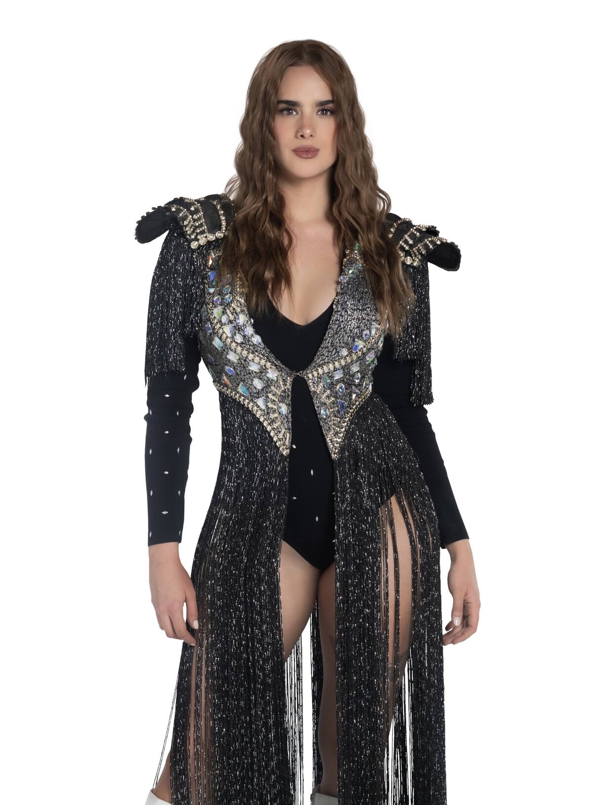 Gala Montes busca hacer consciencia sobre la violencia contra la mujer con su canción "Tacara".