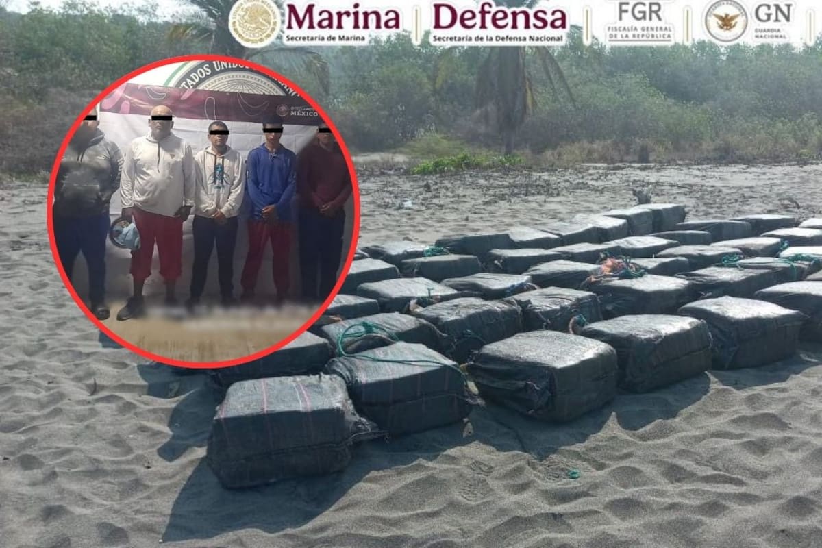 A 148 kilómetros de Chiapas, autoridades mexicanas interceptan una embarcación con 50 bultos de droga, valuados en más de 612 millones de pesos, y detienen a cinco personas en alta mar