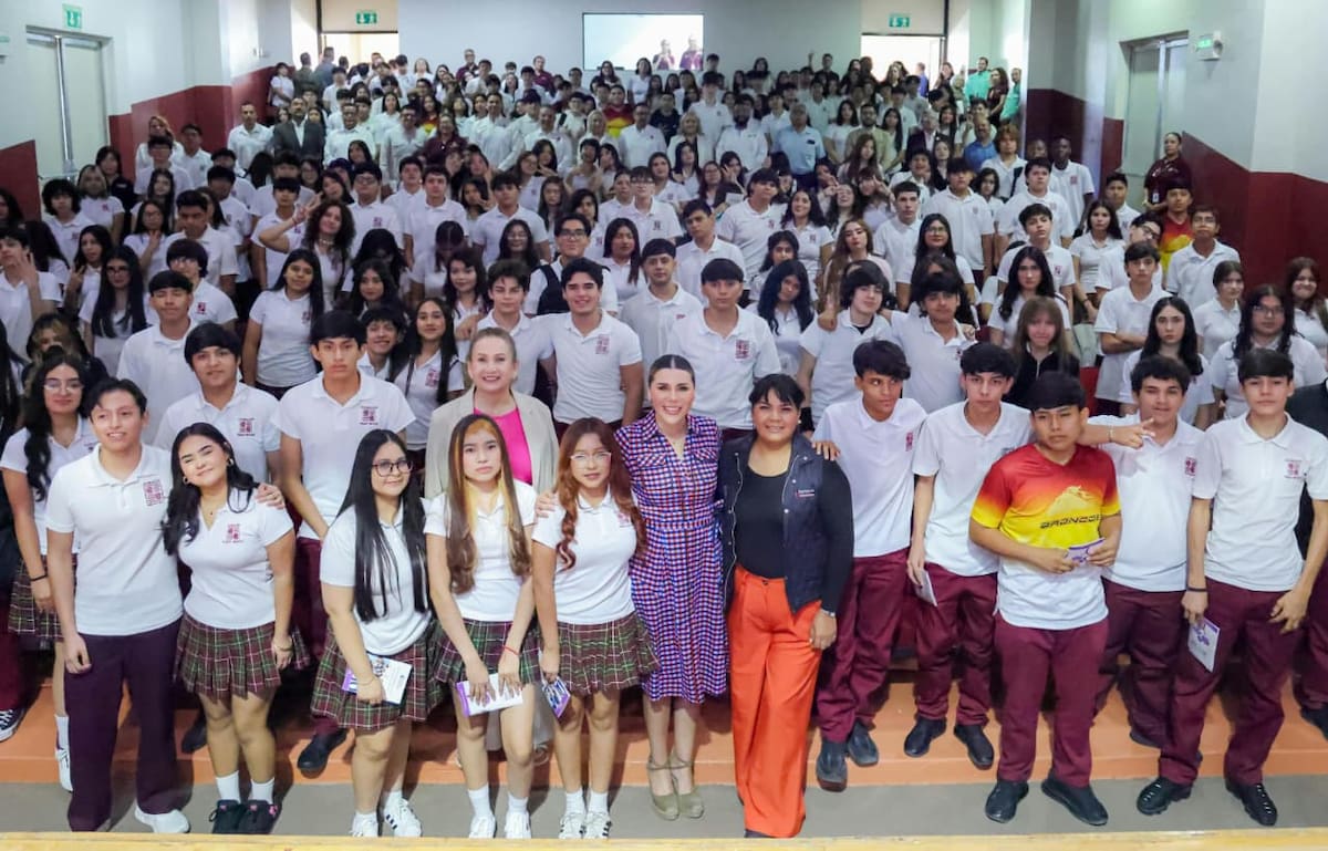 Estudiantes de Baja California regresaron a las aulas para iniciar el ciclo escolar 2026-2027 con nuevos útiles escolares. Foto: Cortesía