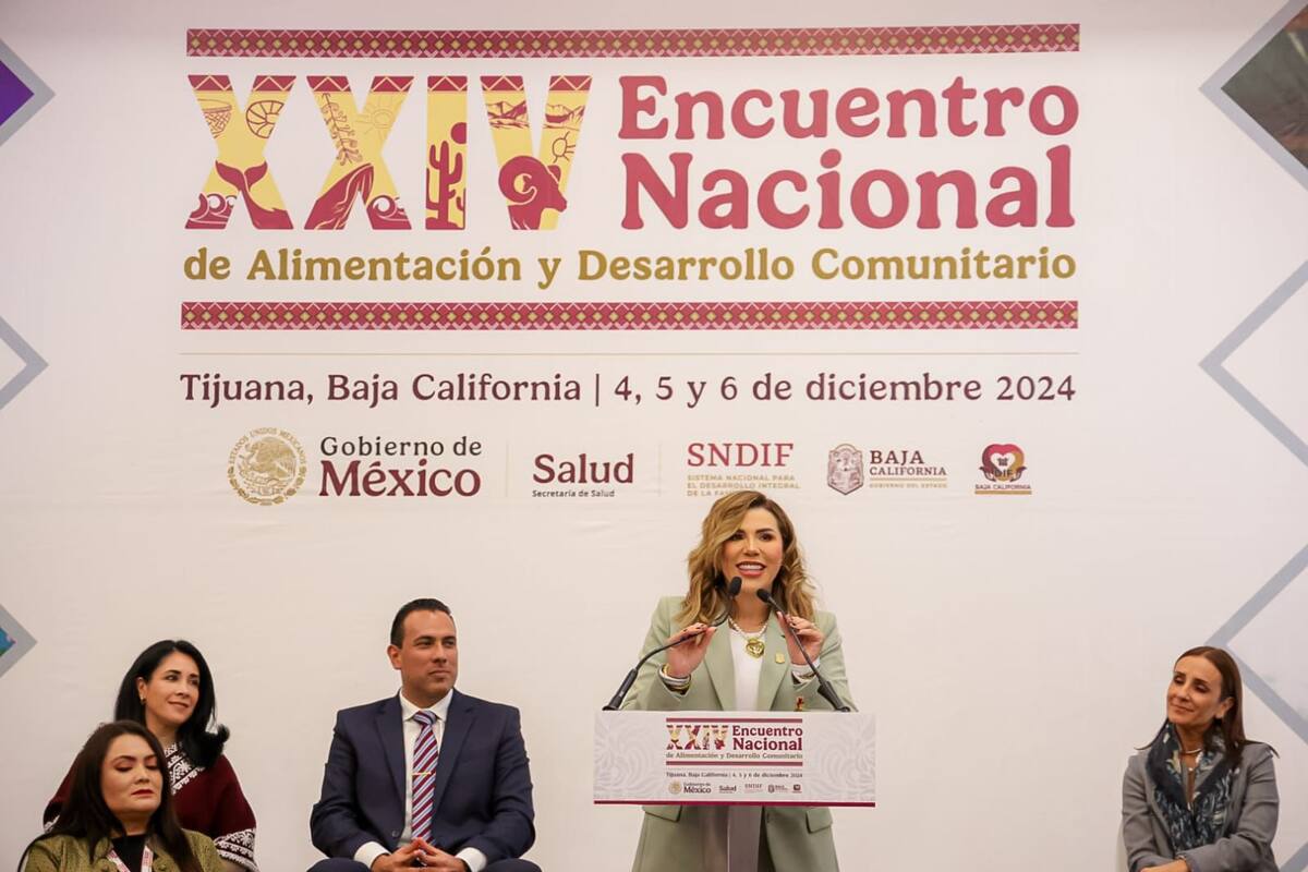 Inaugura Marina encuentro nacional de sistemas DIF