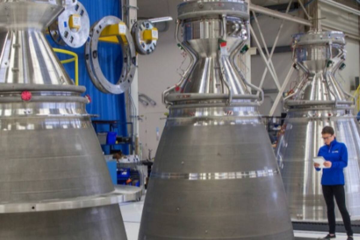 Blue Origin: Exempleada afirma que "no confiaría" en las naves de la empresa