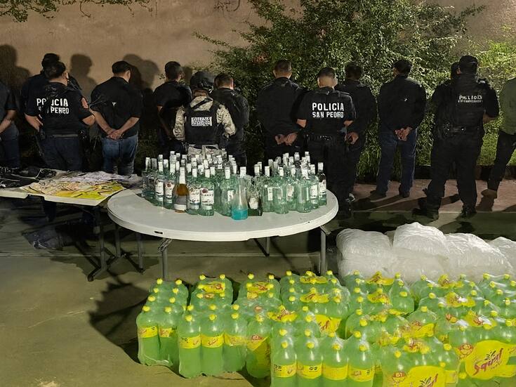 Hallan fiesta clandestina organizada por WhatsApp con cientos de menores retenidos en San Pedro; SSP detiene a 11 personas con arma de fuego, dinero y equipo táctico; entregan a los adolescentes a sus padres