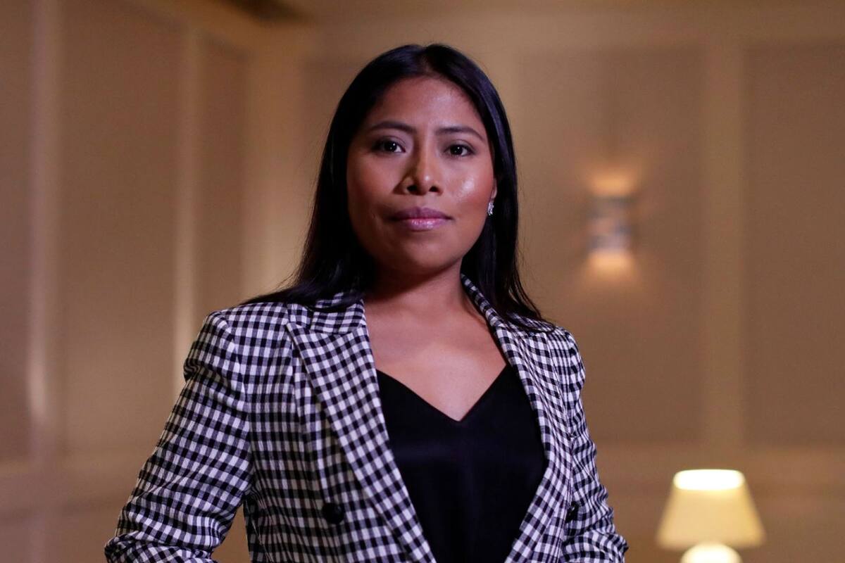 Está Yalitza Aparicio entre las 100 mujeres más poderosas