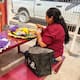 Madres venden coronas para apoyar a comedor en Hermosillo
