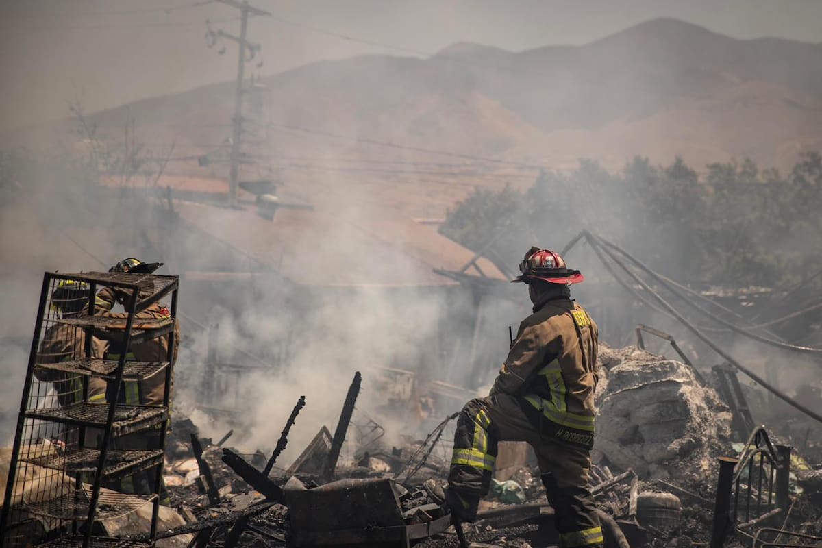 Cinco viviendas quedan destruidas tras incendio en Presa Rural