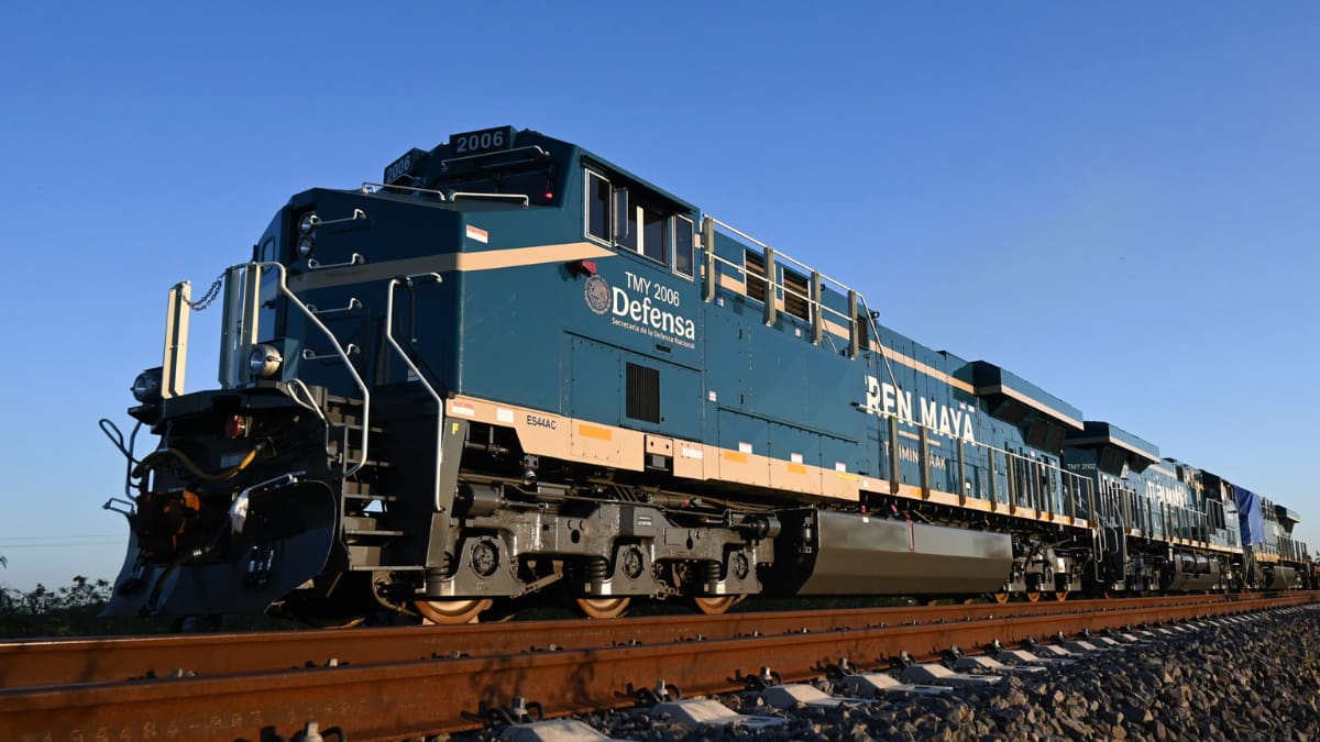 La infraestructura del Tren Maya de carga registra un avance global de 67%, con entrega de obras prevista para diciembre de 2026. (Tren Maya)