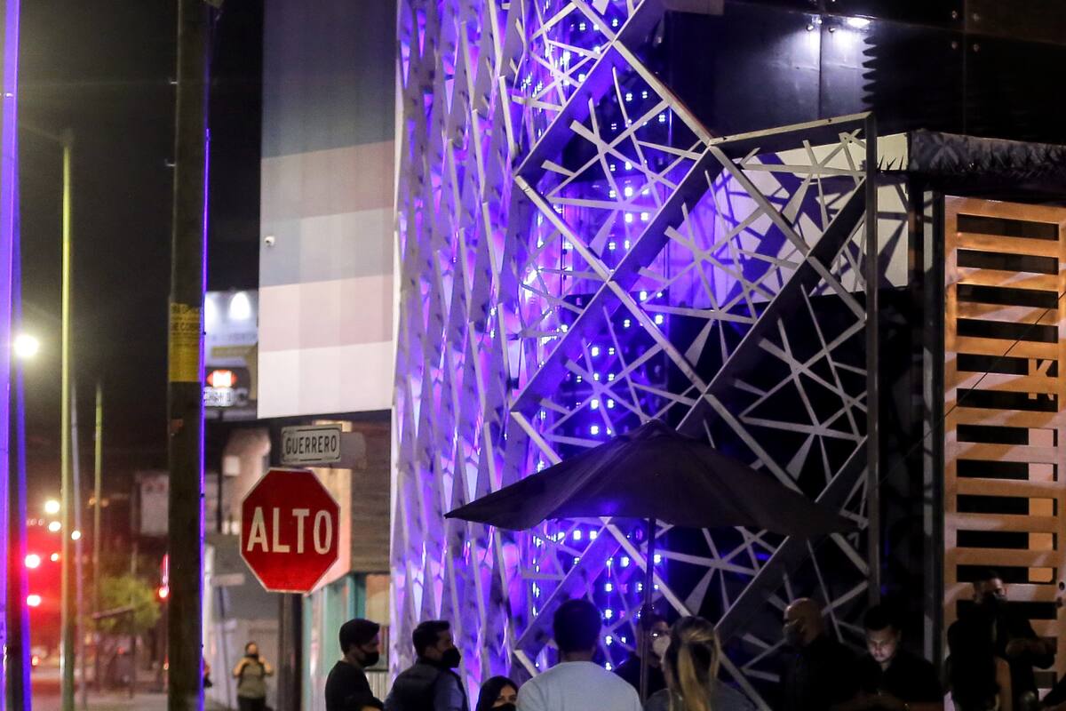Suspenden antros casinos y eventos masivos por alto riesgo de Covid