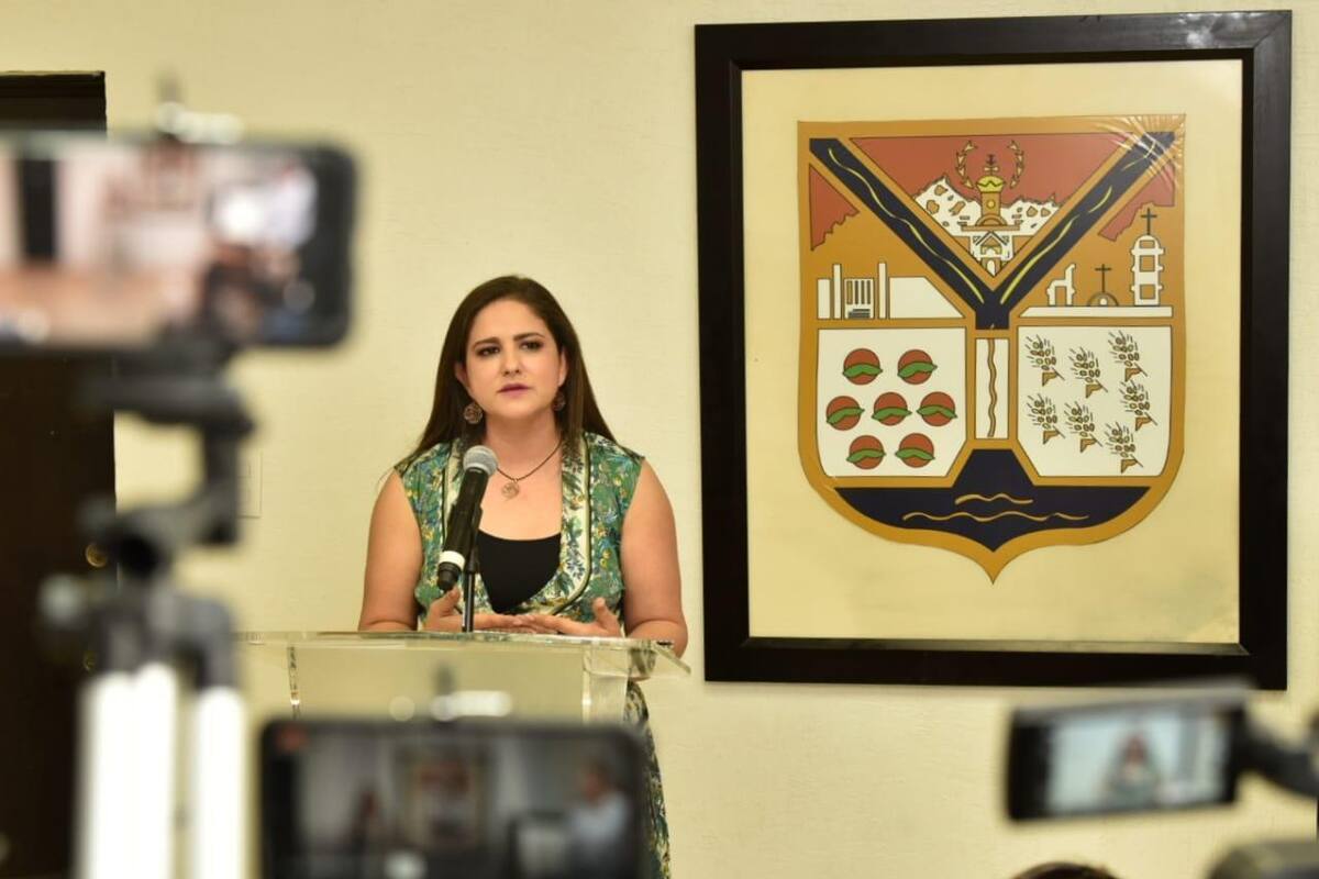 Célida López pide sugerir soluciones ante situación financiera
