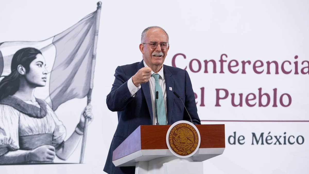 Julio Berdegué renuncia a la Secretaría de Agricultura en medio de inflación en alimentos y protestas del campo; seguirá en el Gobierno como asesor en temas internacionales del T-MEC mientras Columba López asume el cargo