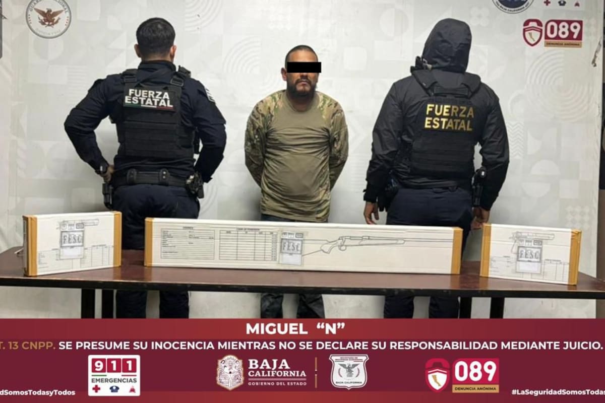 Detienen en Tecate a presunto integrante de grupo delictivo con armas de fuego y orden de aprehensión