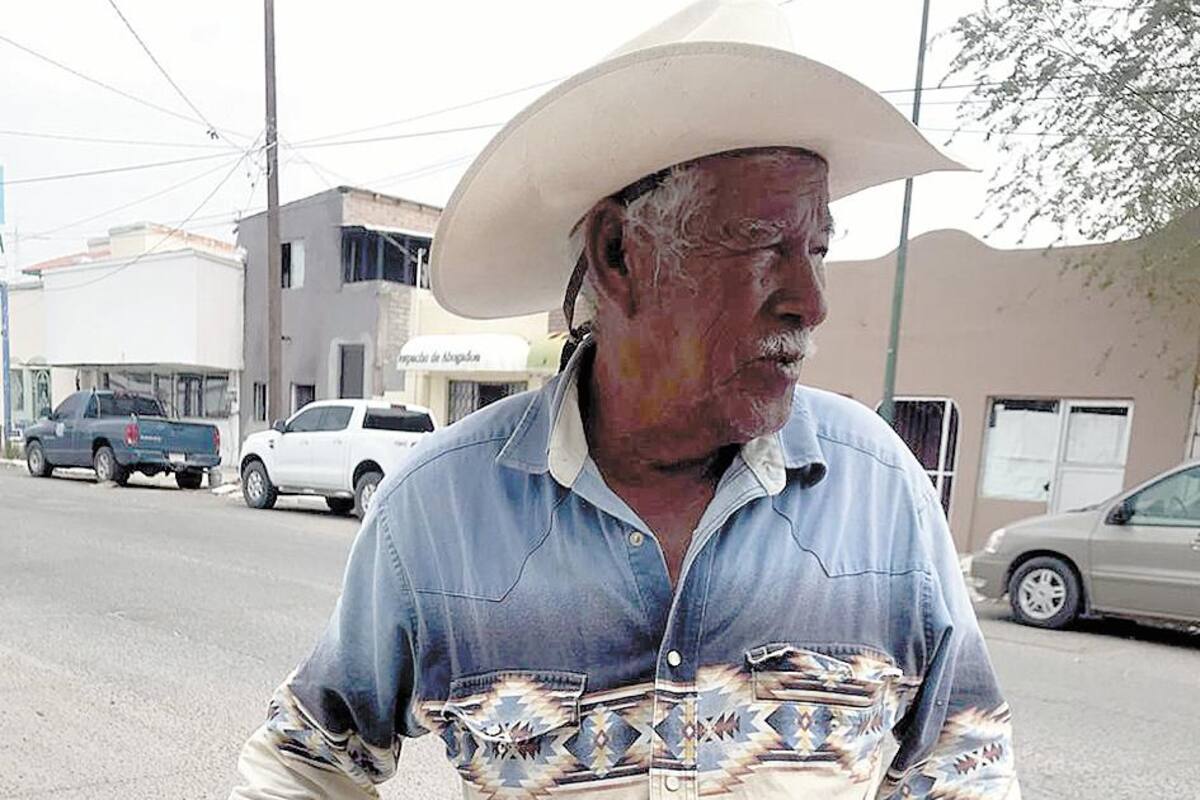 En Chiapas es campesino y en Agua Prieta, paletero