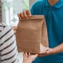 Profeco explica por qué los platillos en apps son más caros que en el restaurante y cómo los cobros extra elevan un pedido de 150 a más de 182 pesos