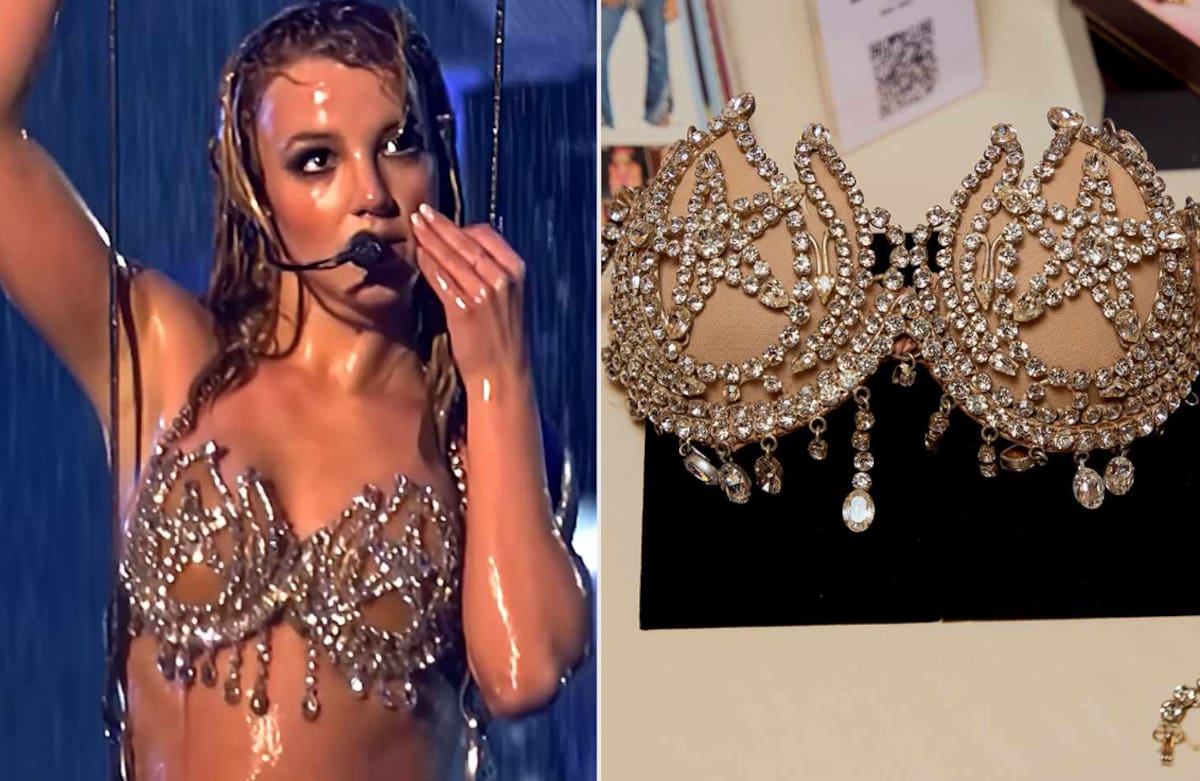 Bob Mackie construyó una carrera de más de seis décadas vistiendo a grandes estrellas y convirtiendo sus diseños en parte del espectáculo. Foto: Agencias.