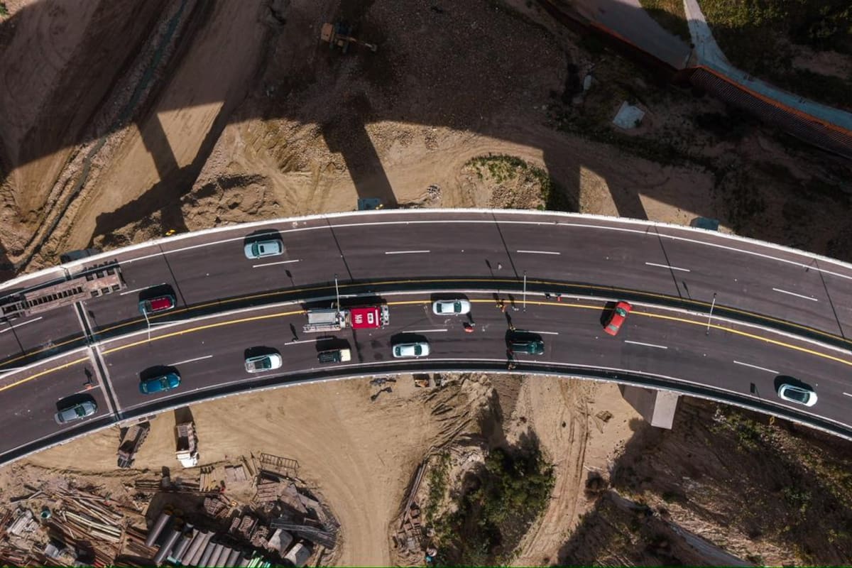 Avalan obras de segundos pisos
