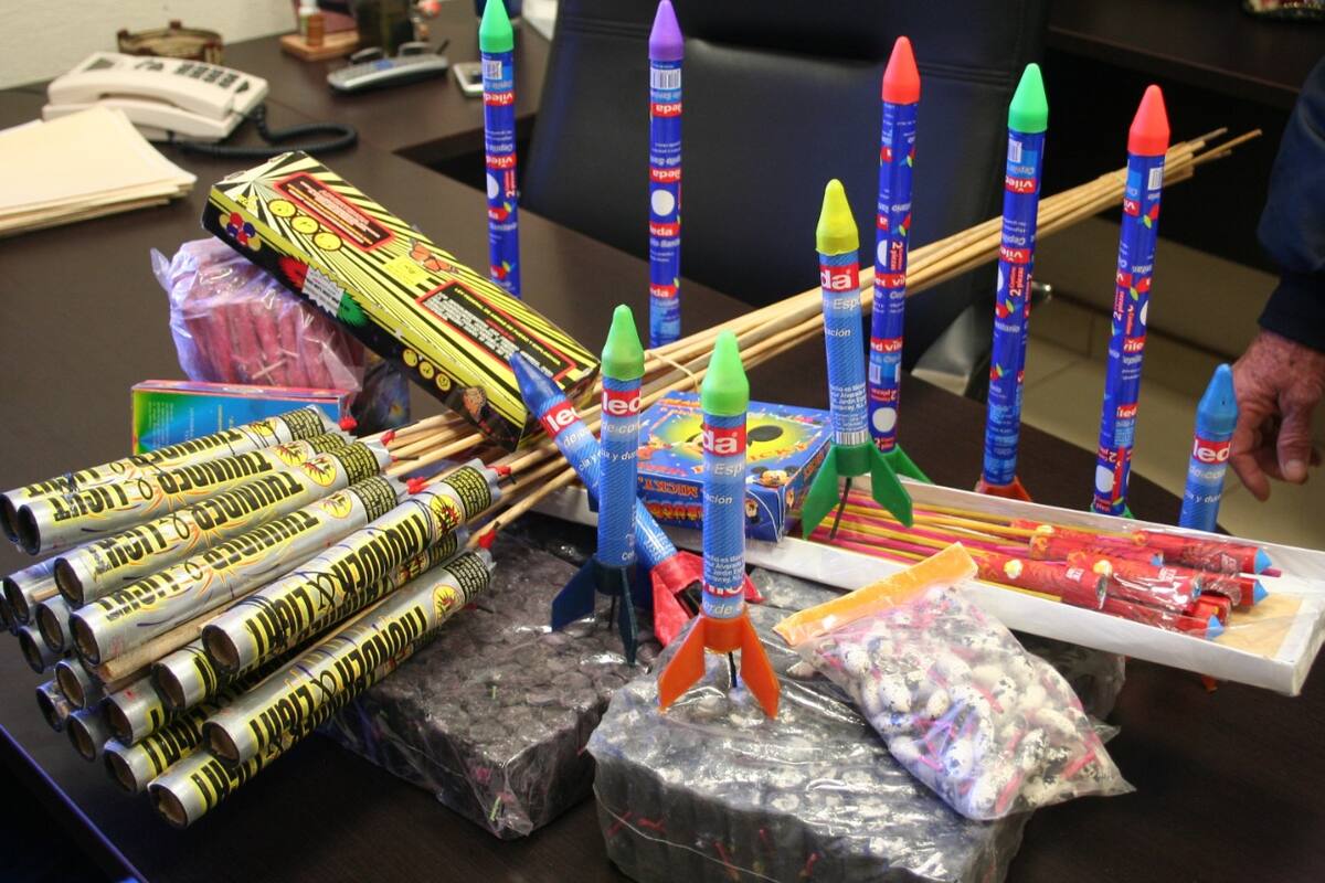 Secretaría de Salud previene riesgos por pirotecnia y fogatas en estas festividades