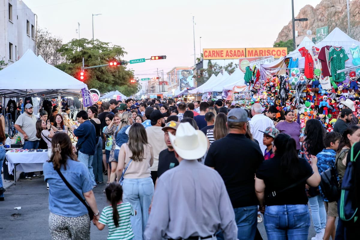 Comercios del Centro elevan hasta 25% sus ventas por Fiestas del Pitic