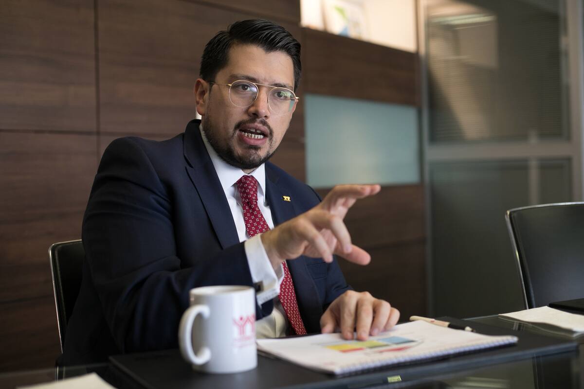 Infonavit permitirá juntar hasta cuatro créditos entre parientes