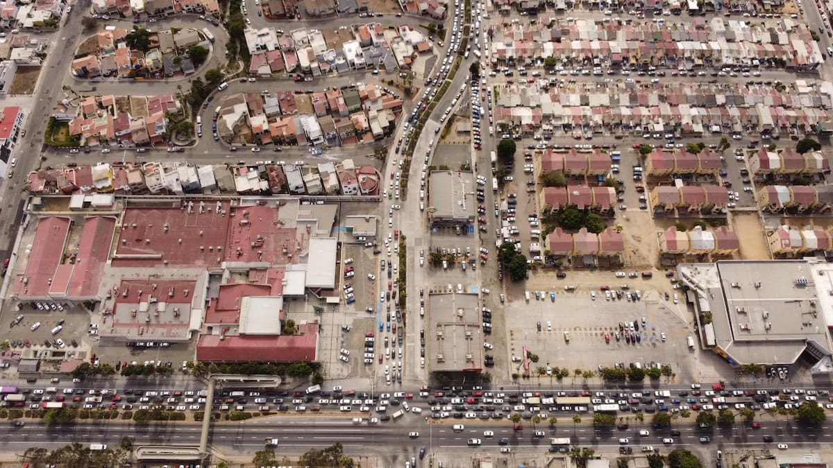 Reformas al Reglamento de Tránsito de Ensenada siguen sin entrar en vigor; acusan retraso en su publicación