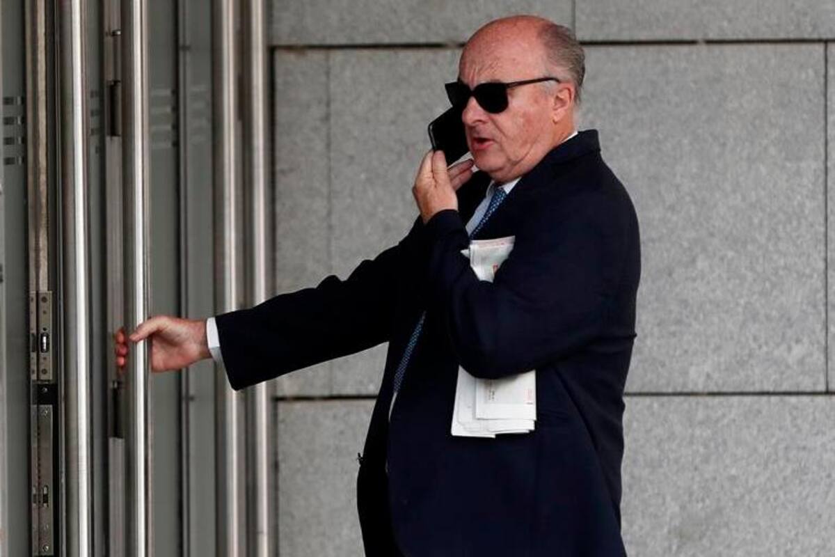 Investigan a amiga de Juan Carlos I por grabaciones sobre cuentas del rey