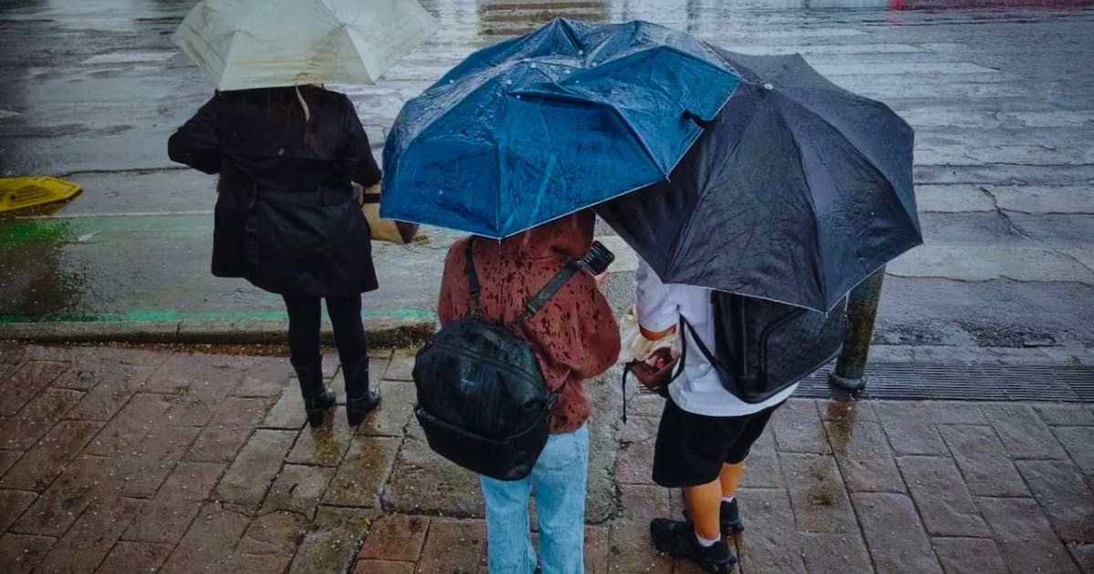 Cold off-season front will cause heavy rains, hail and strong winds over the weekend