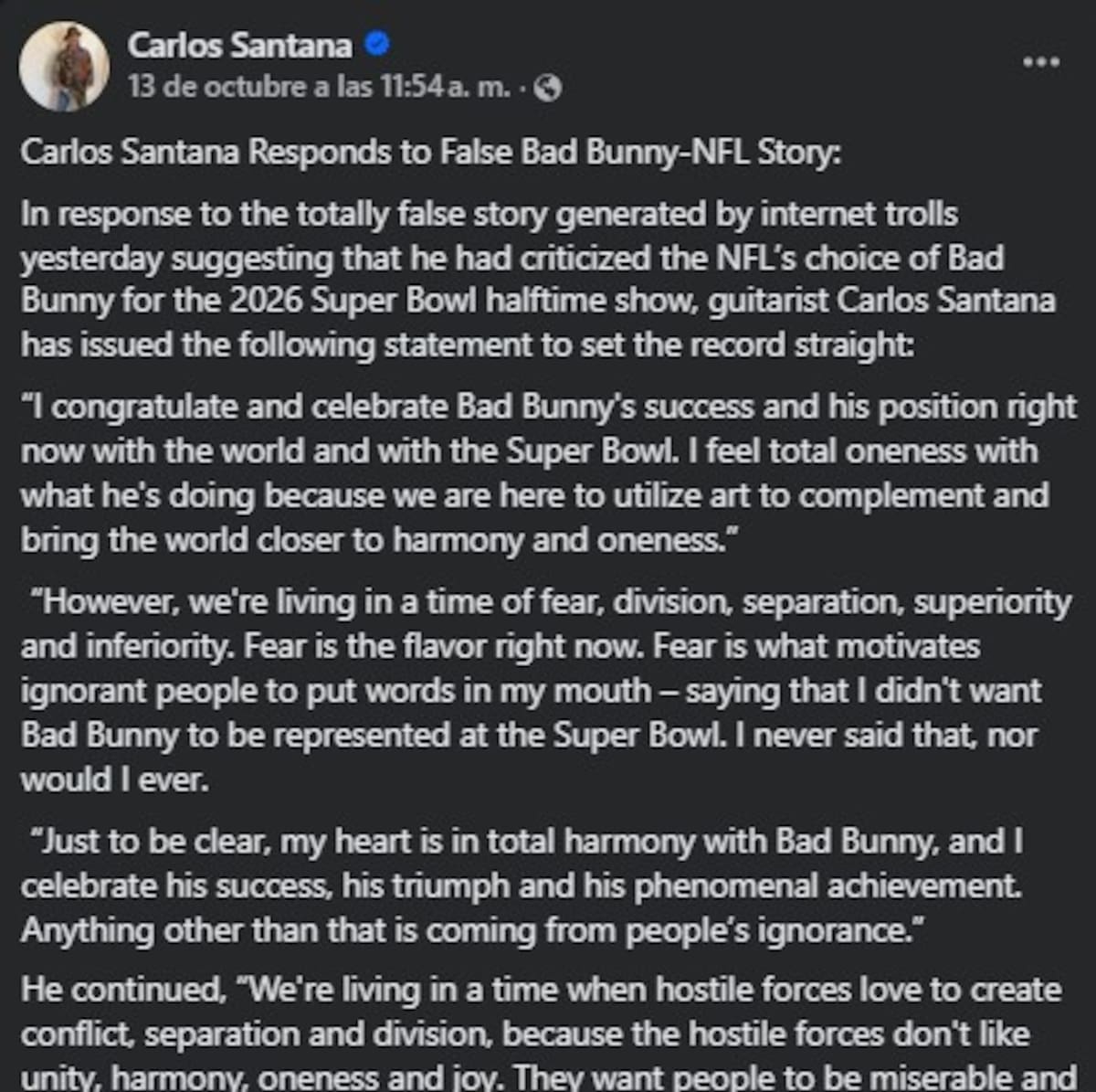 Carlos Santana niega haber criticado a Bad Bunny | Facebook: Carlos Santana