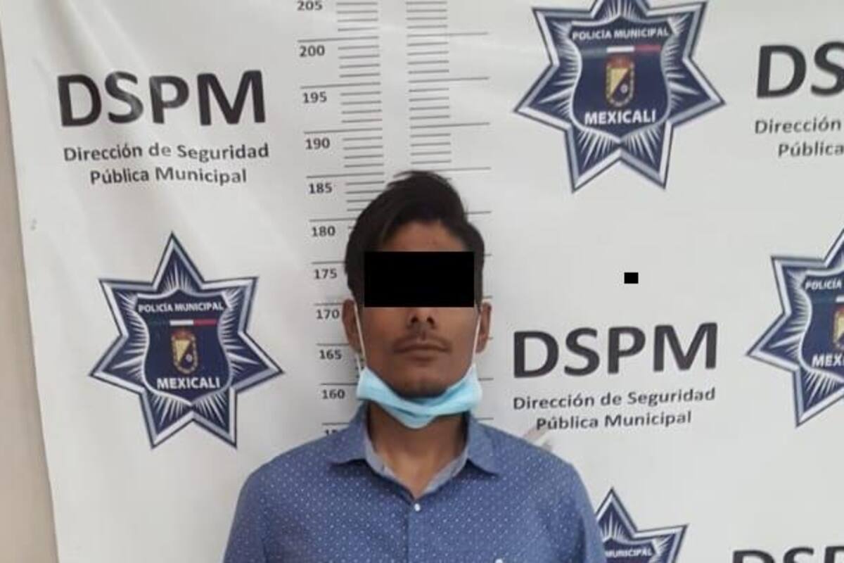 Detienen a sujeto por robar de manera violenta dentro de una mueblería