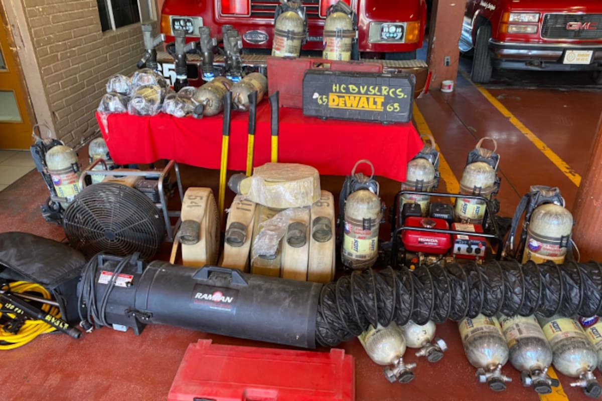 Refuerzan equipamiento de Bomberos Voluntarios con apoyo ciudadano