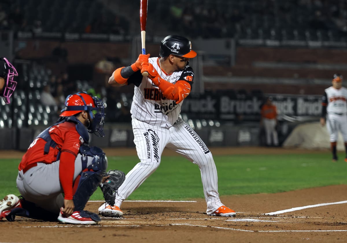 isaac Paredes se embasó en cuatro ocasiones en el juego. (Foto: Cortesía Naranjeros)