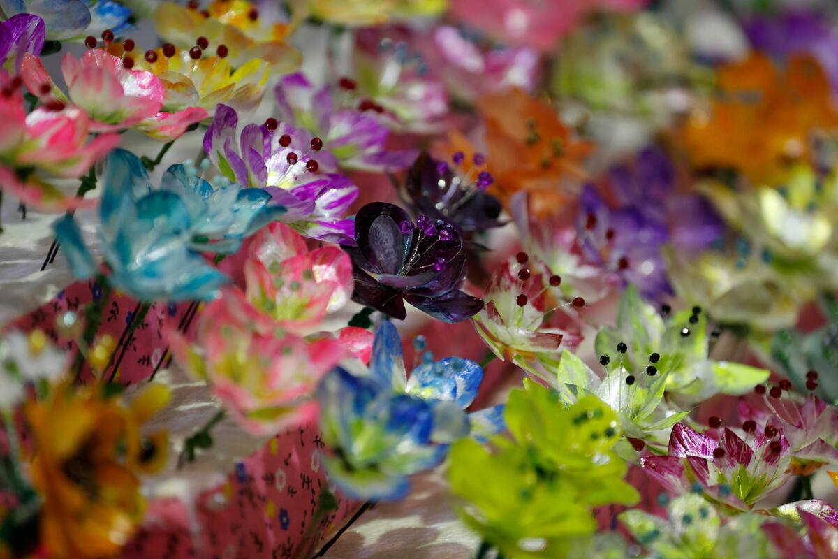 Los artesanos presentarán productos en trece categorías diferentes, incluyendo tallado en madera, alfarería, textiles, joyería y cosmética artesanal.