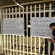 Personal toma primaria Amado Nervo en inicio de clases; madres de familia buscarán amparo para exigir clases
