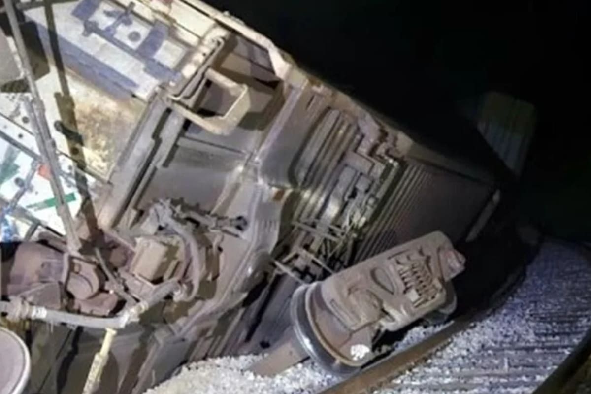 El Tren Interoceánico volvió a descarrilar en Oaxaca con dos unidades de carga afectadas y sin personas lesionadas, a unos 510 metros del punto donde un accidente previo dejó 14 muertos