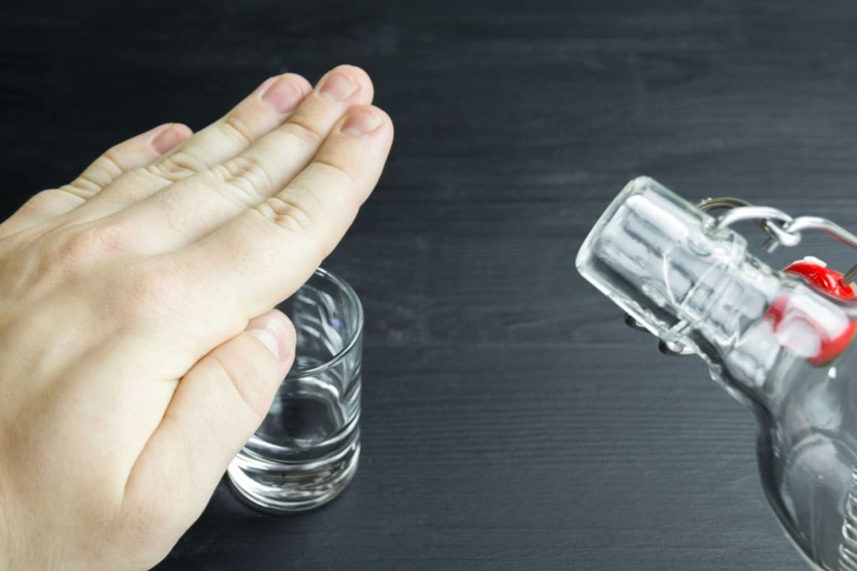 El 40% de la Generación Z deja de beber y provoca una crisis histórica con el desplome de las ventas de alcohol a nivel global