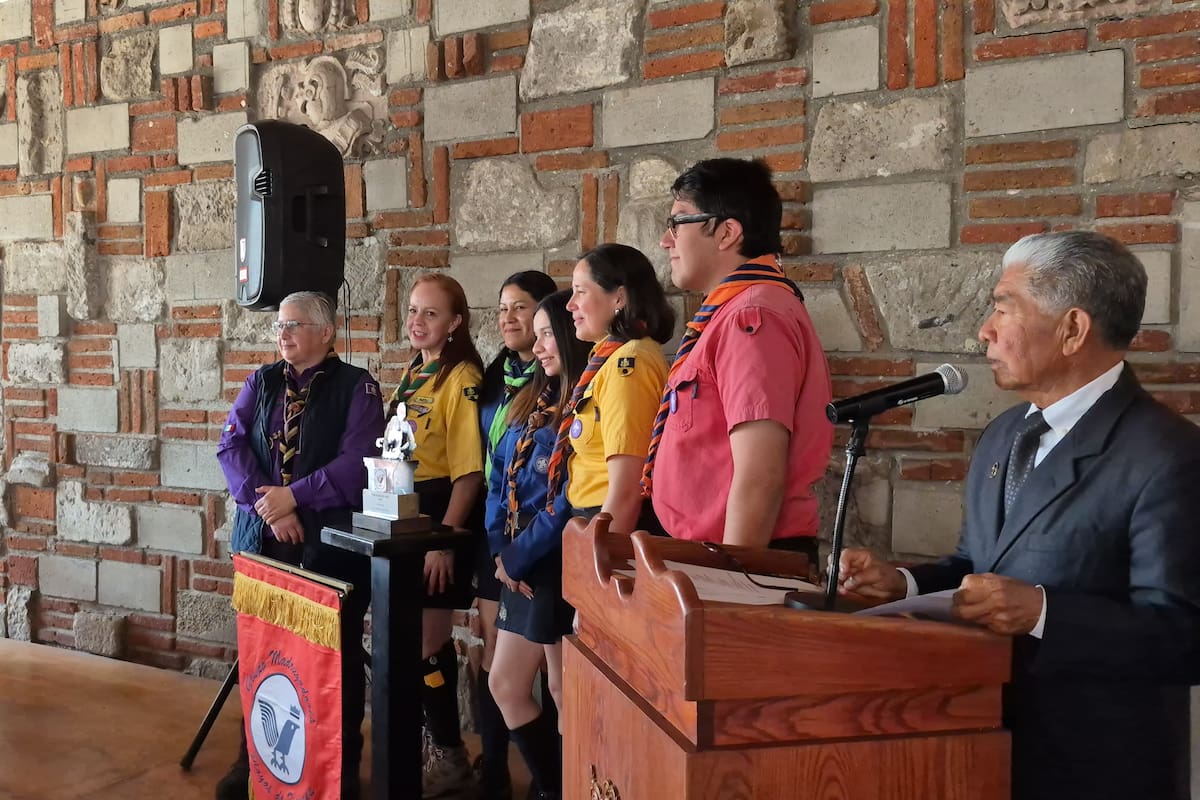 Grupo Madrugadores de Playas de Tijuana reconoce a Scouts de Baja California