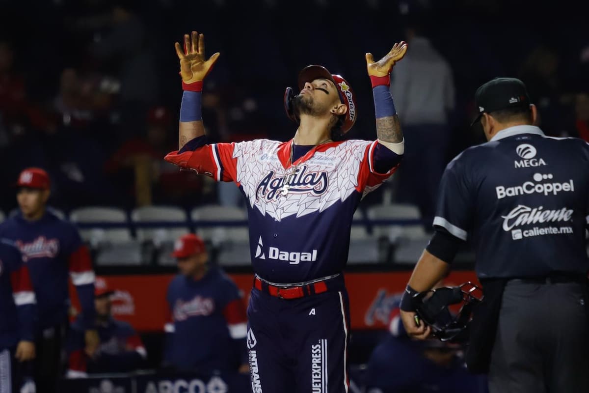 Águilas explota con 13 hits y aplasta 9-1 a Tucson en El Nido