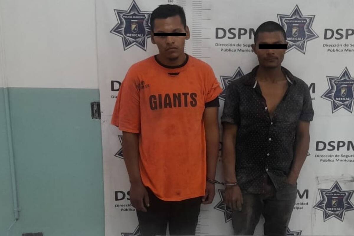 Detienen a dos hondureños por asalto con arma de utilería en la colonia Carbajal