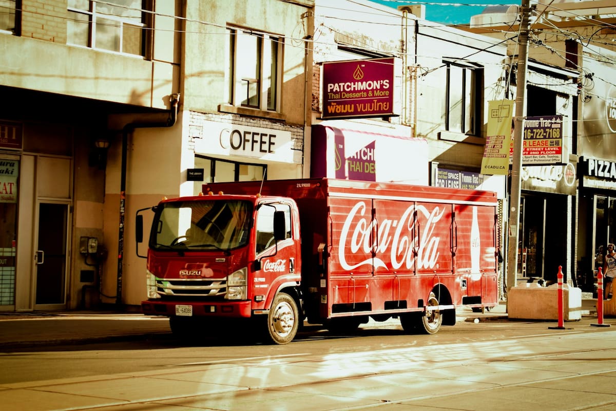 Esta decisión no se debe al aumento del IEPS, sino que responde al incremento de insumos para la elaboración de las bebidas. | Foto: Unsplash