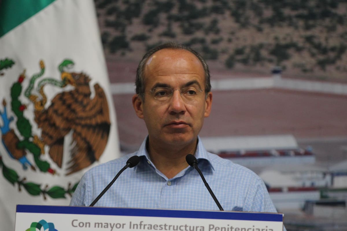 Felipe Calderón: Me da mucho coraje que me digan alcohólico