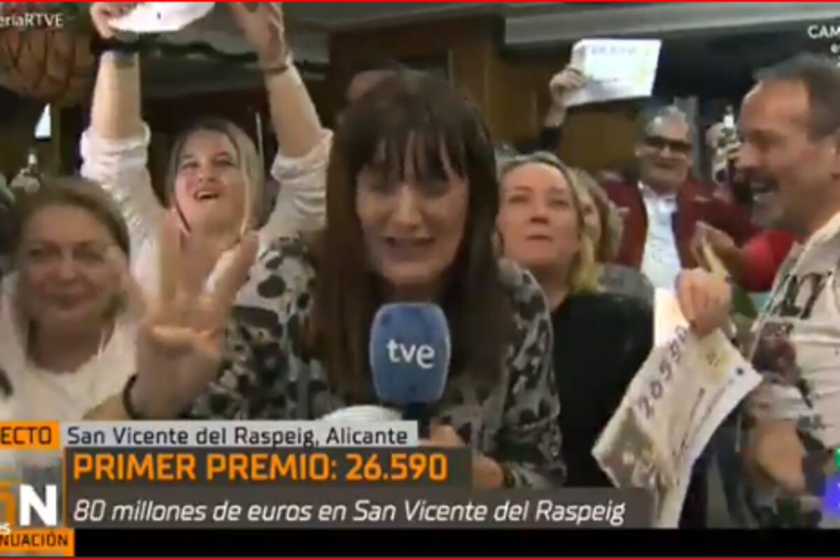 Reportera de TVE se vuelve viral al ganarse la lotería en vivo