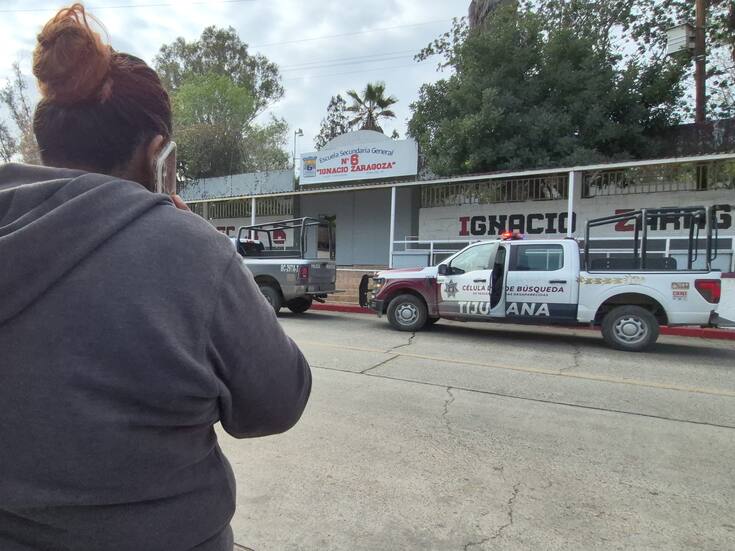 Denuncian presunta trata de blancas en una secundaria