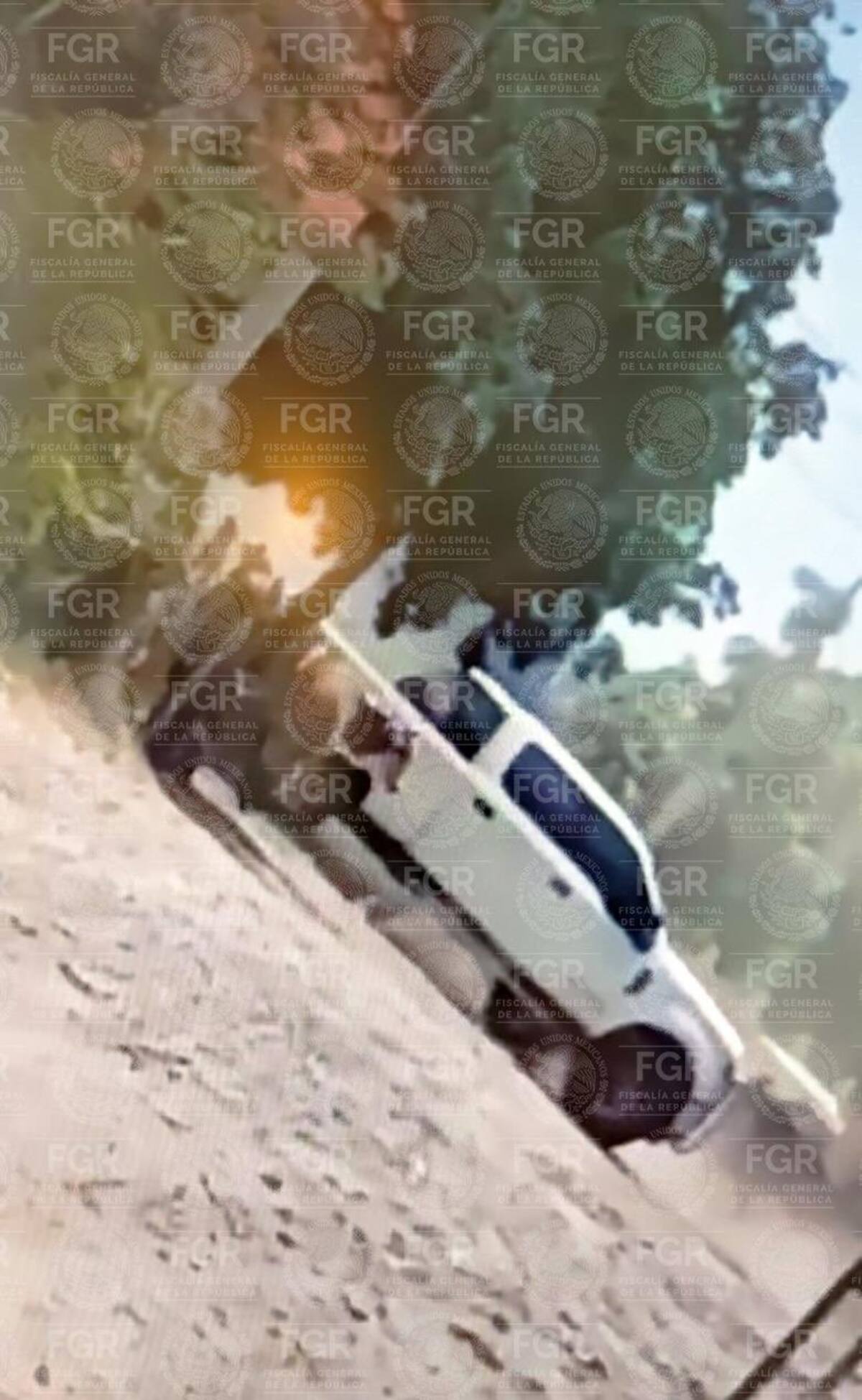 La FGR compartió fotografías del lugar donde habría ocurrido el secuestro y detención de Zambada. | Cortesía: FGR