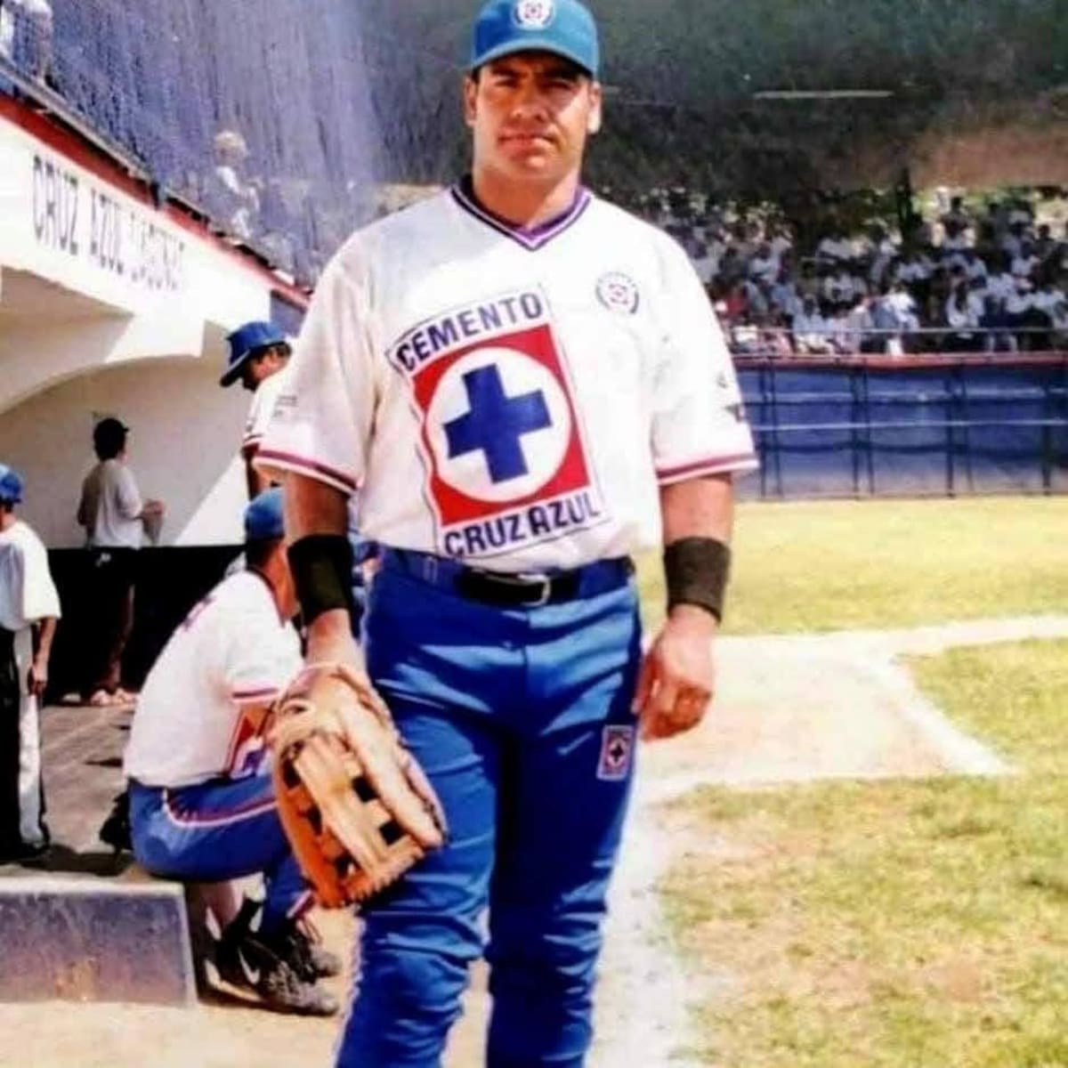 Matías Carrillo jugó para Cruz Azul después de haber debutado en Grandes Ligas con los Marlins de Florida. (Foto: Redes sociales)