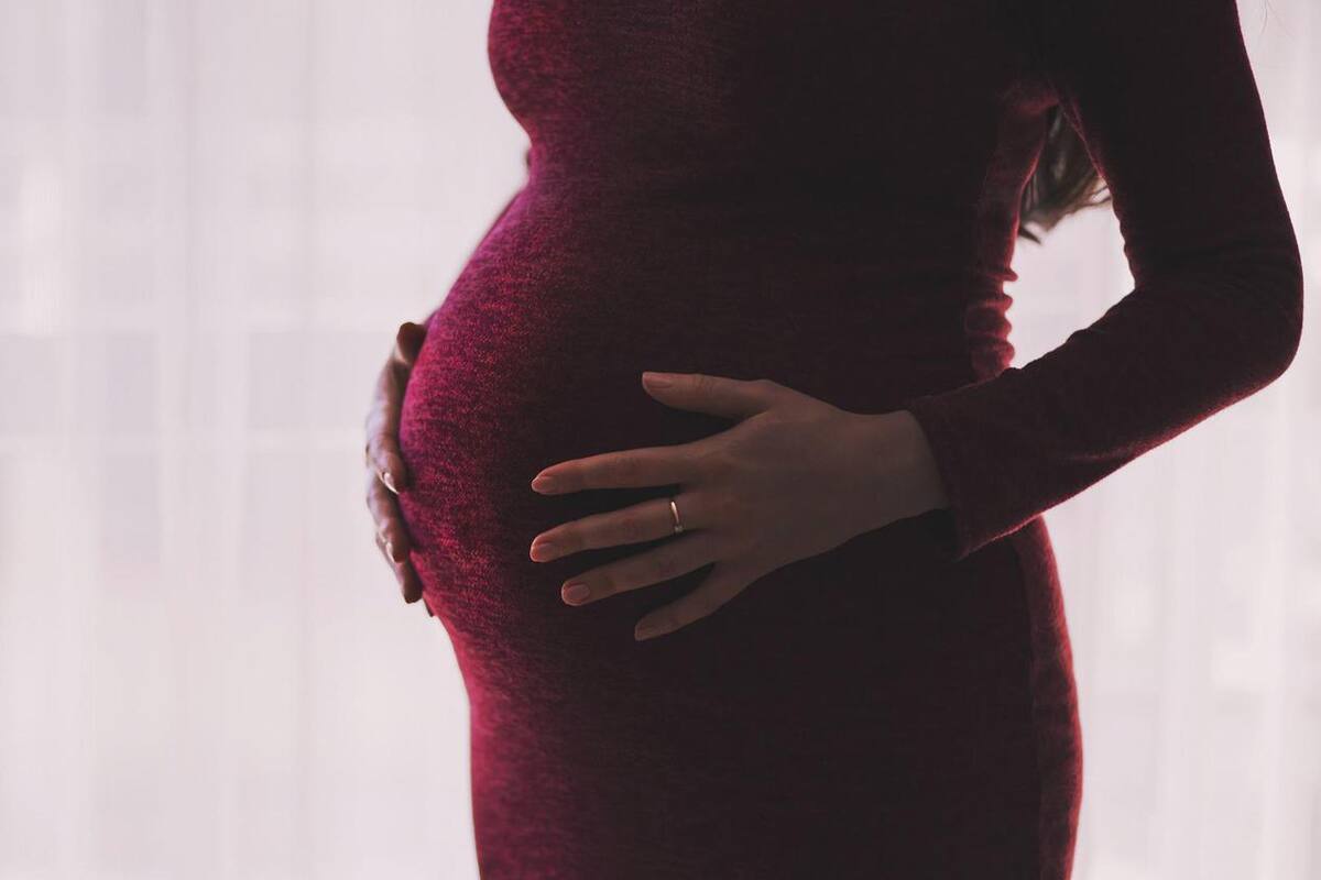 Mujeres con esclerosis múltiple pueden ser madres
