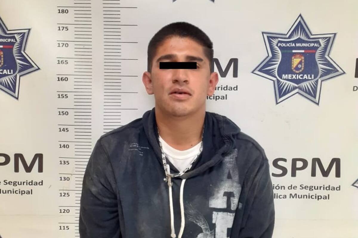 Logra huir de dos asaltantes en la Hidalgo, las autoridades atrapan a uno