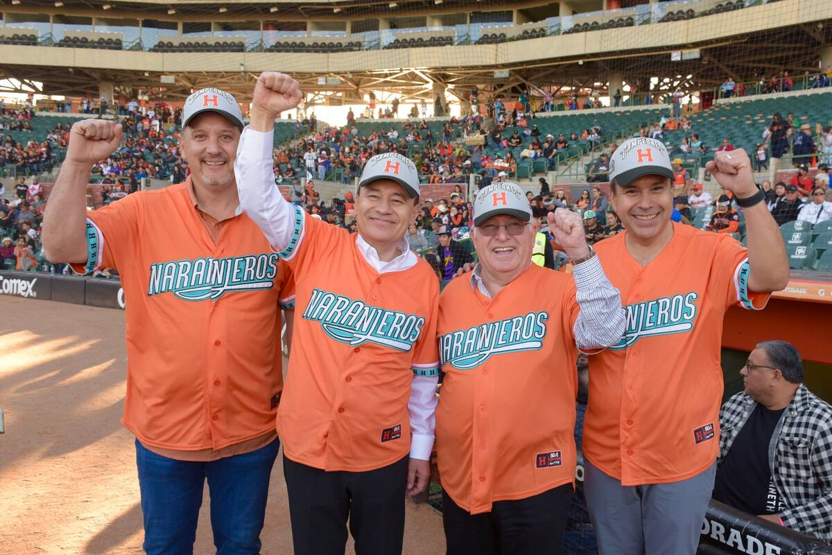 Reciben hermosillenses a los Naranjeros, campeones de la Liga Arco Mexicana del Pacífico