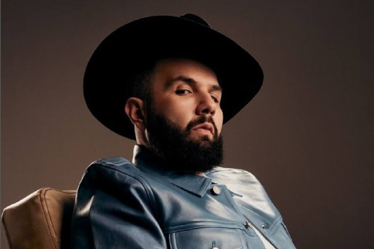 Carin León llega a San Diego como parte de su ‘Boca chueca tour’