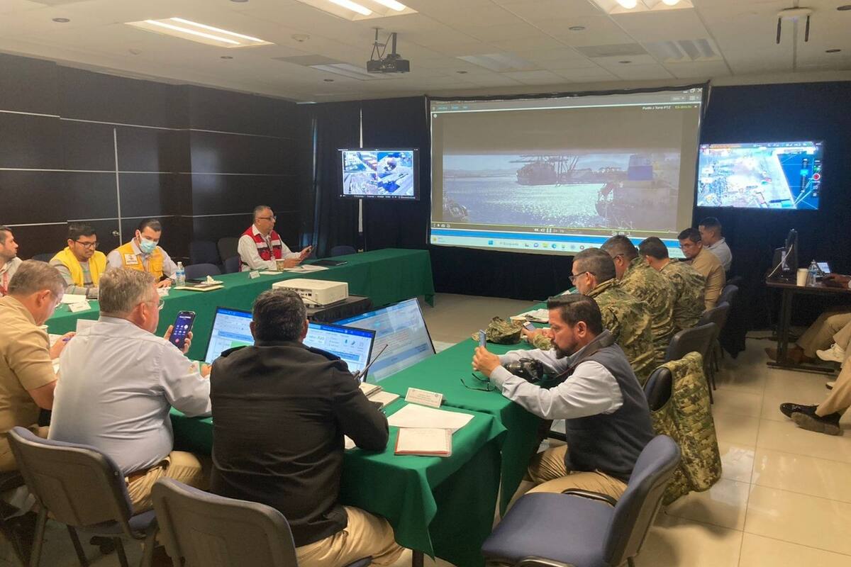 La Secretaría de Marina realizó ejercicios de protección portuaria en Ensenada